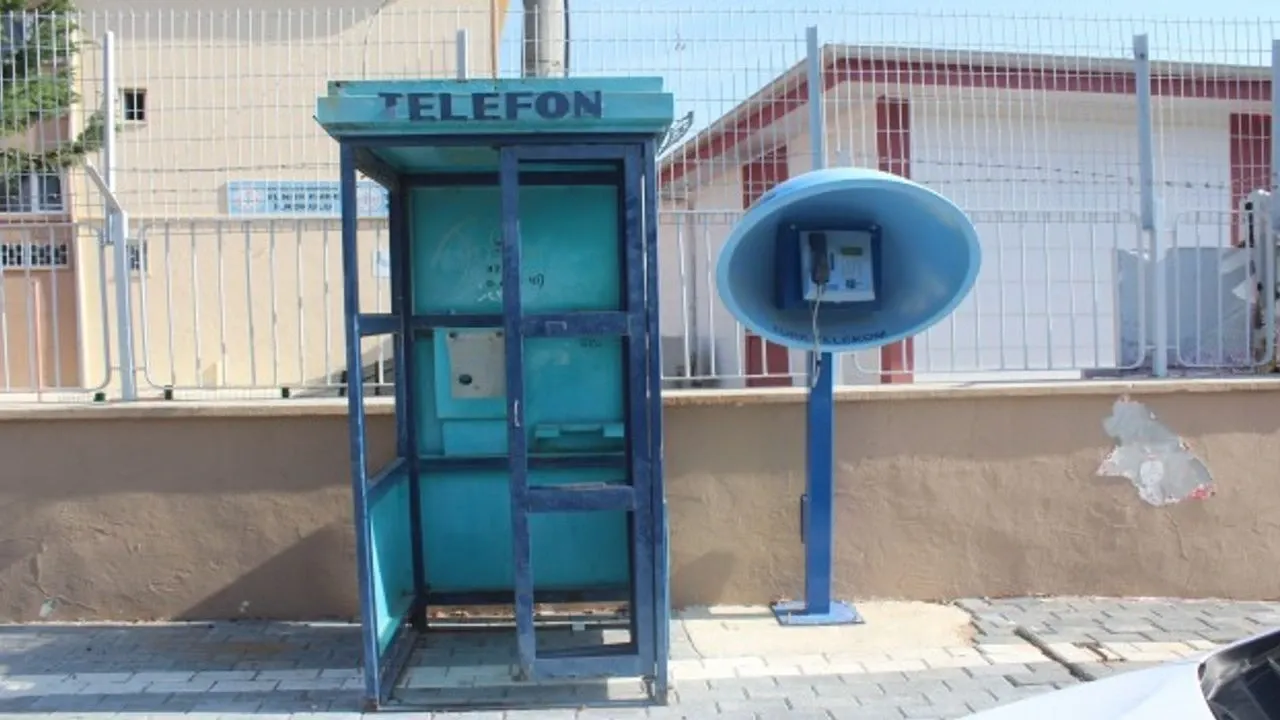Cezaevi İletişim Sistemlerinde Ankesörlü Telefon Kartlarının Önemi